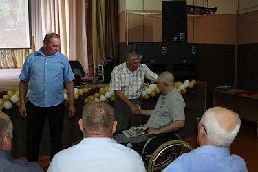 Памятные медали ветеранам 